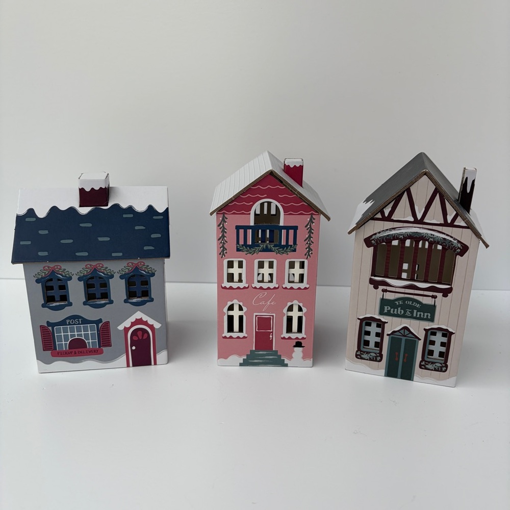 Target Bullseye Playground Paper Christmas‎ Village 3 Houses Dollar Spot